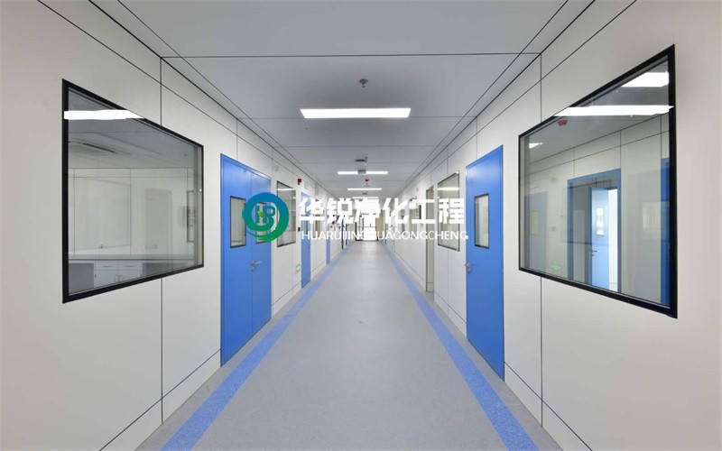 根據(jù)IDC精密空調(diào)特點(diǎn),確定機(jī)房氣流組織需要注意哪些方面